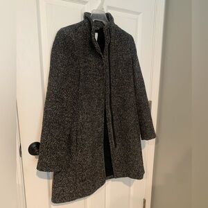 Women’s Black and Gray Tweed Coat